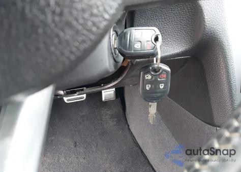 2010 Ford Mustang z USA, uszkodzony, nr VIN 1ZVBP8AN7A5144515